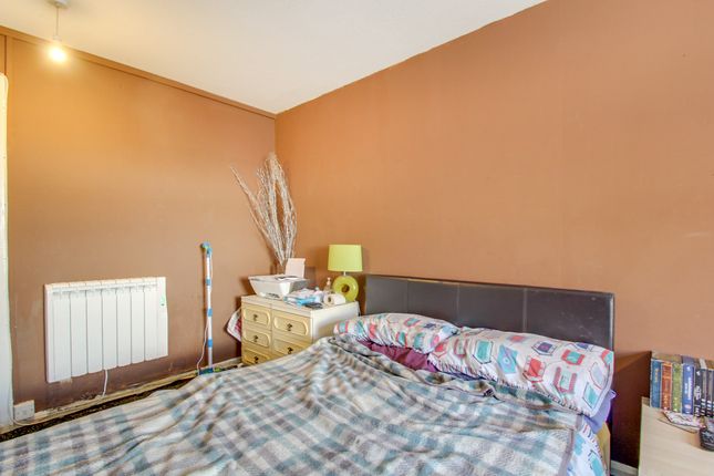 Flat for sale in Osprey Drive, Dudley, West Midlands