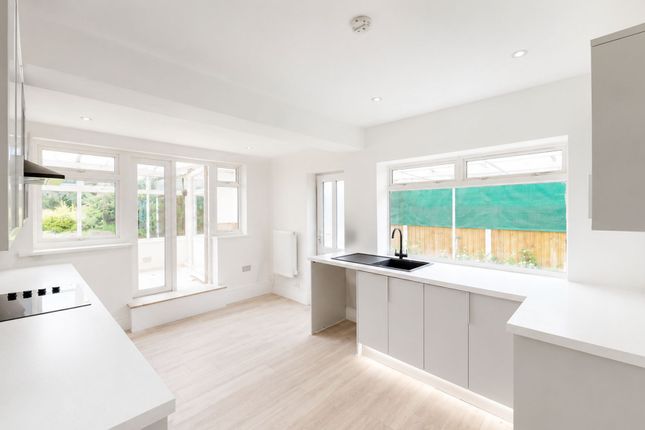 39 Alders Green Road, Wigan photo 4