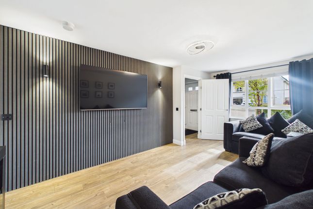 6 Pineta Drive, Glasgow photo 2