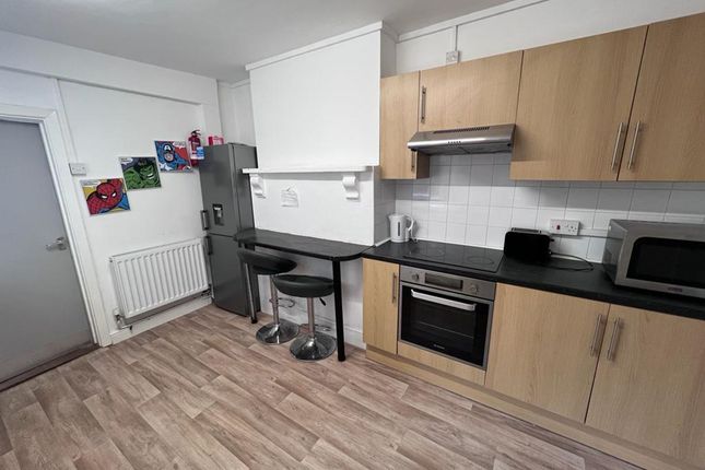 88 Marlborough Road, Swansea photo 5