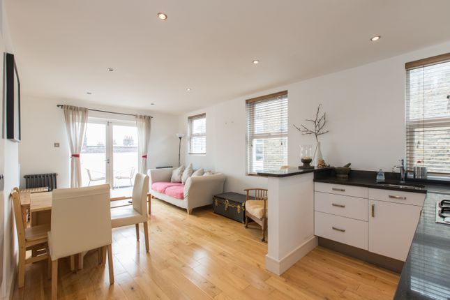 Thumbnail Flat to rent in Balham Hill, Clapham South, London