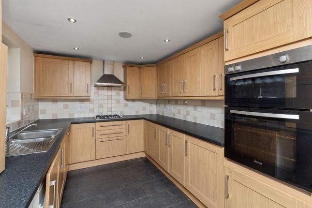 13 Haresfinch Road, St. Helens photo 3