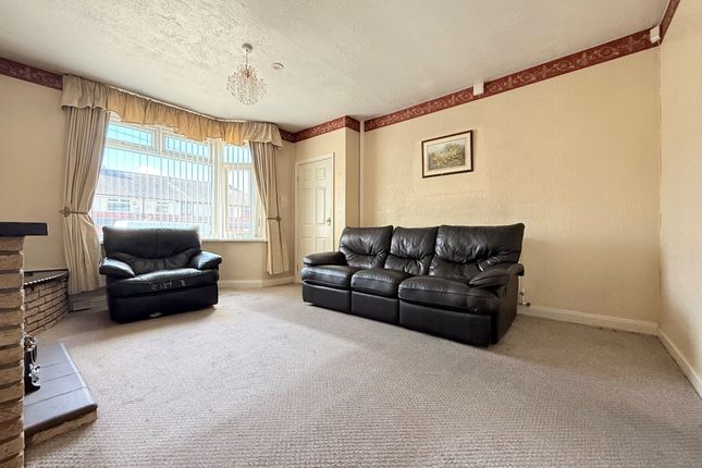 23, Marina Drive, Newcastle under Lyme photo 3