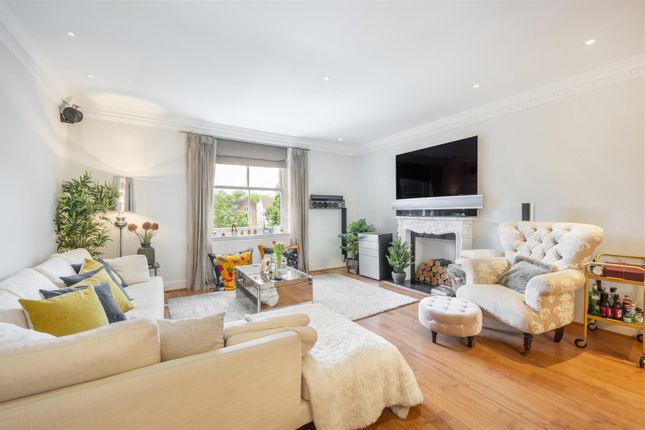 Thumbnail Flat to rent in Fitzjohn's Avenue, Hampstead