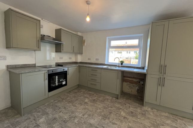 587, Stockport photo 4
