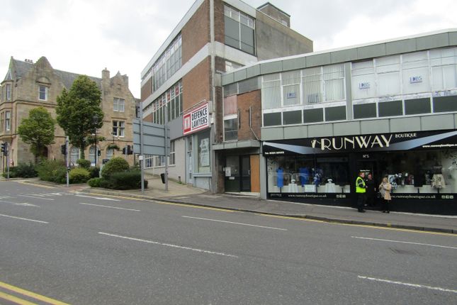 Retail premises to let in High Street, Falkirk