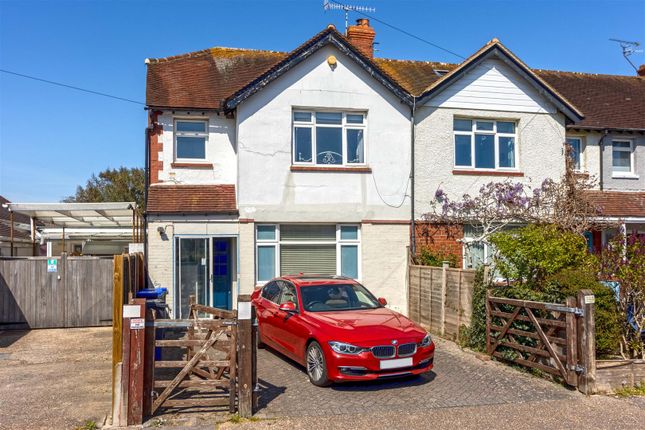 End terrace house for sale in Pavilion Road, Broadwater, Worthing