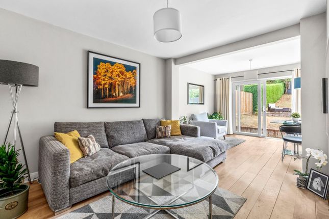 21, Station Road, Amersham photo 3