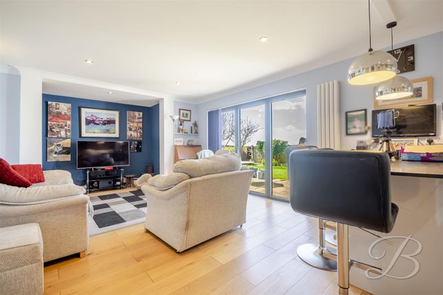 21, Quarries Way, Nottingham photo 4