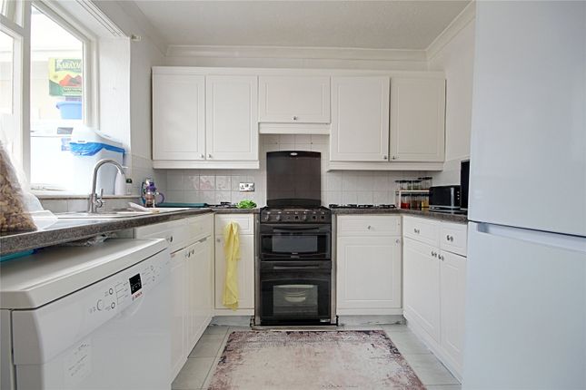 Wolsey Road, Enfield photo 3