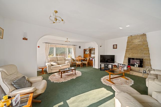 21, Heath Road, Kent photo 3