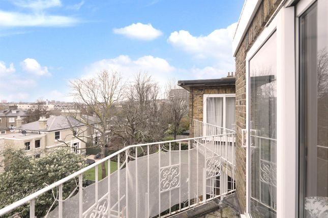 Top Floor Flat, 37, Marlborough Hill, London photo 3