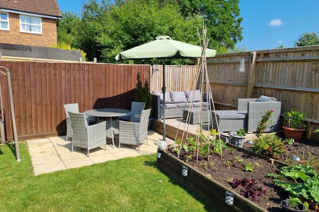 12, Swale Drive, Didcot photo 2