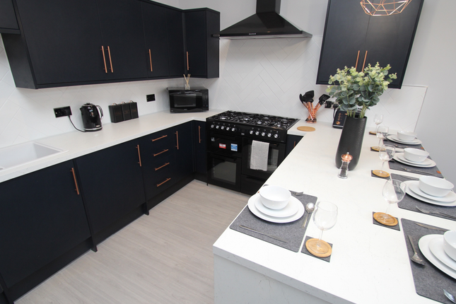 25, Sefton Terrace, Leeds photo 4