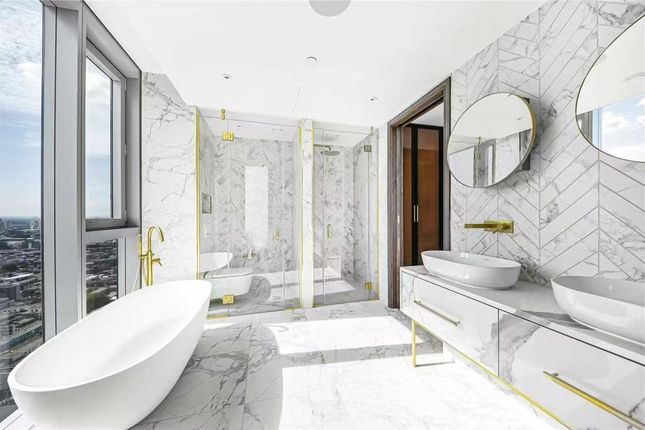 Apartment 212, Valencia Tower, London photo 2