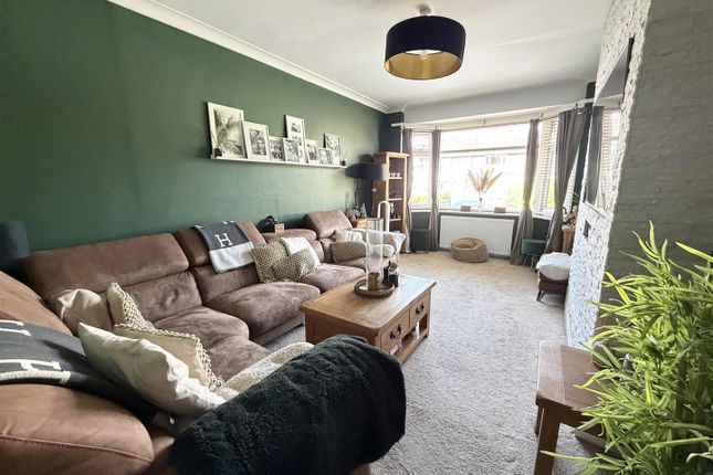 1, Moorland Way, Poole photo 4
