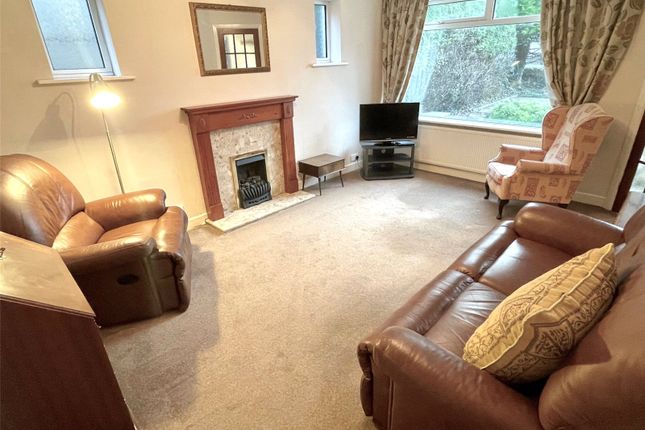 6, Dale Avenue, Lancaster photo 2