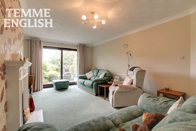216 London Road, Wickford photo 4
