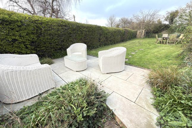 4 Castle Cottages, Castle Lane, Exmouth photo 4