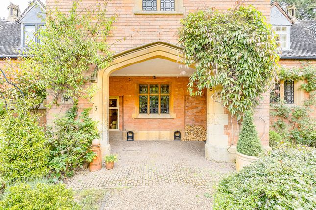 7 Park House Church Road, Stratford-Upon-Avon photo 2