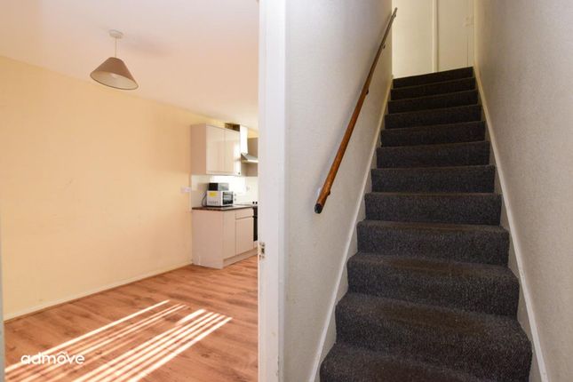 3 Yorkshire Road, Manchester photo 2