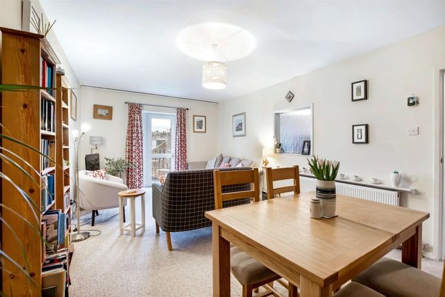 Flat for sale in Chapel Street, Addingham, Ilkley