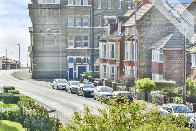 Flat 8, Gina Court, 22, Victoria Road, Ramsgate photo 2