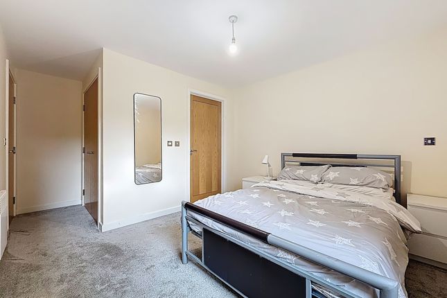 21 Picton, Cardiff photo 3