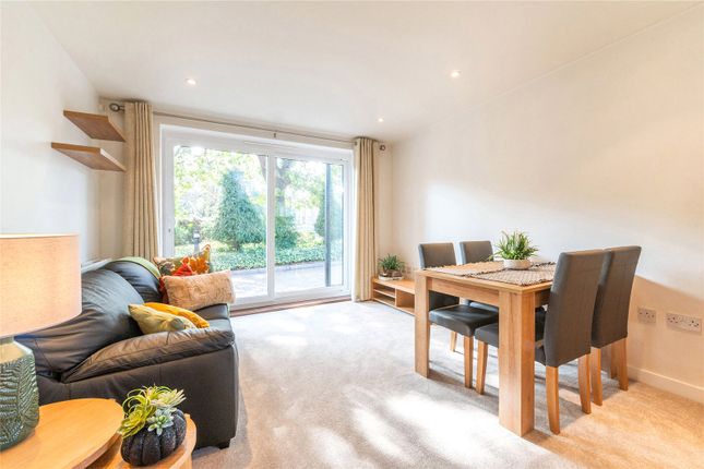 Flat for sale in West Hill, Putney
