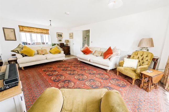 40, Red Clover Road, Uckfield photo 3