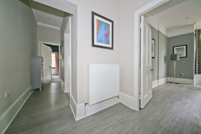 Flat to rent in Broadwater Down, Tunbridge Wells