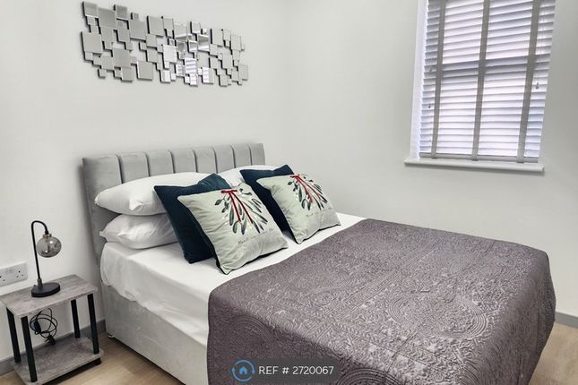 Flat, Bicester Road, Kidlington photo 2