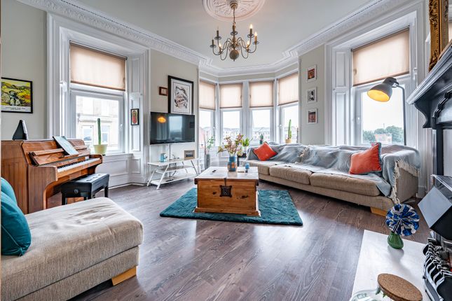 Flat 1/2, 3 Wardlaw Drive, Rutherglen, Glasgow photo 2