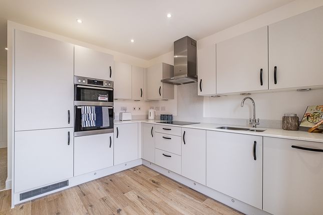 1 Datum Drive, Didcot photo 4