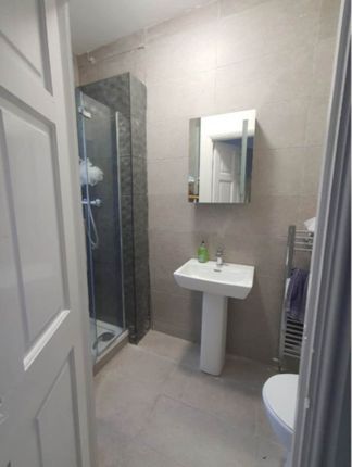 Flat 1, 7 Taw Vale, Barnstaple, Taw Vale, Barnstaple photo 4