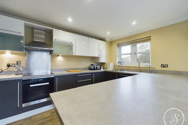 Flat for sale in Harrogate Road, Alwoodley, Leeds