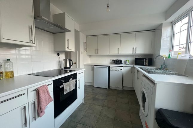 Room to rent in Shepherds Road, Winchester
