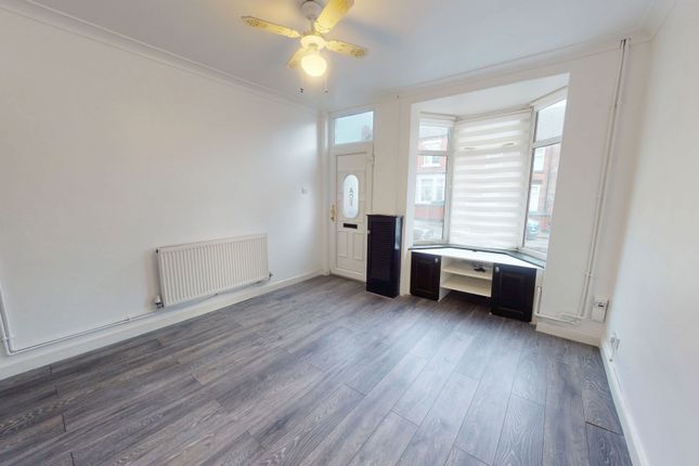 255 Hamil Road, Stoke-On-Trent photo 4