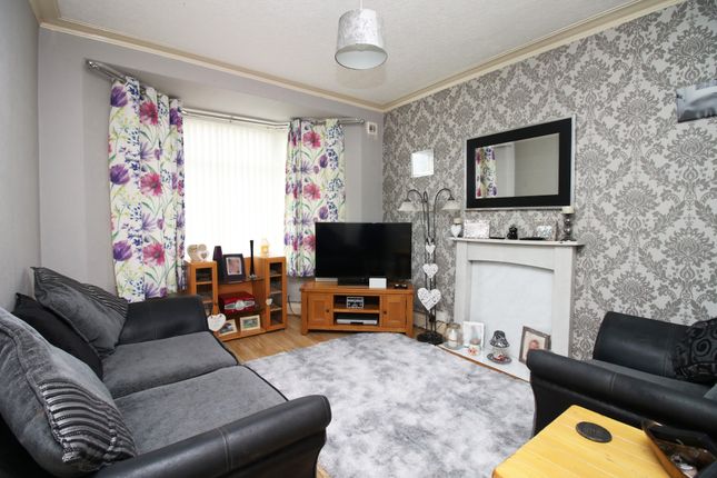 13, Littlewood, Fleetwood photo 3