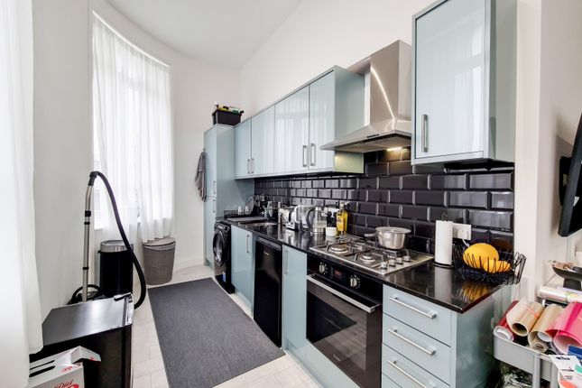 Thumbnail Flat for sale in Ridley Road, Dalston
