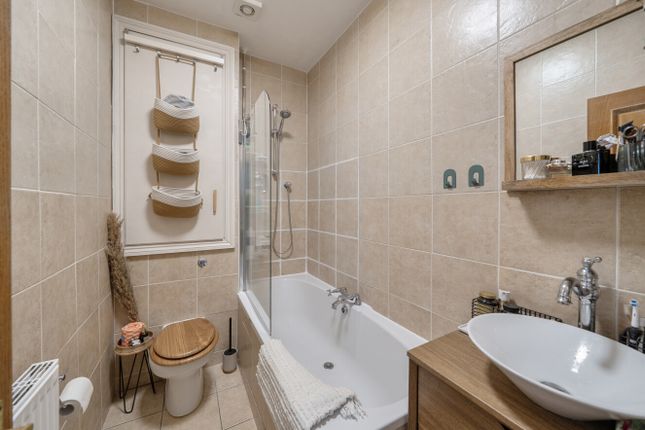 11b, Almington Street, London photo 4