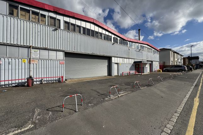 Thumbnail Warehouse to let in Gladstone Road, Croydon