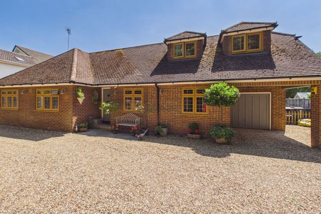 4-bed house on Merrie Garden,, Camden Place, Buckinghamshire, £1,050,000