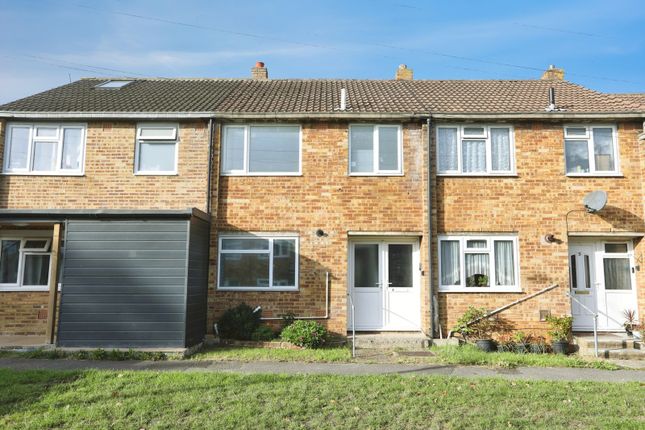 2-bed terraced on Rosemary Close, Kent, £250,000