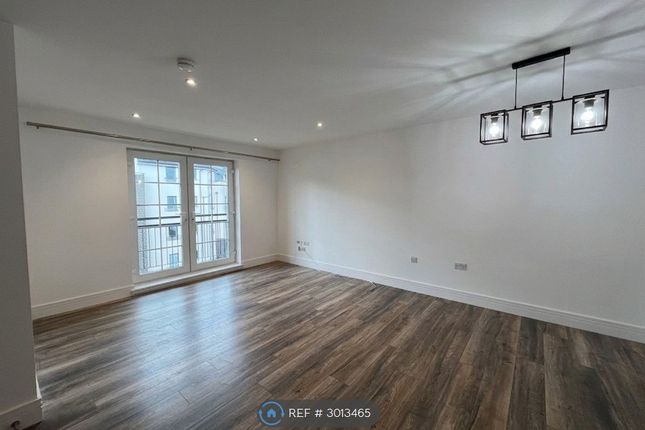 Flat, Crown Crescent, Larbert photo 2