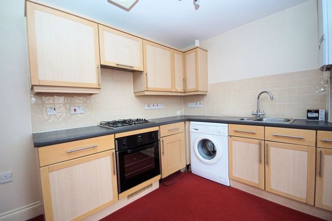 Flat for sale in Harvard Close, Lee-On-The-Solent