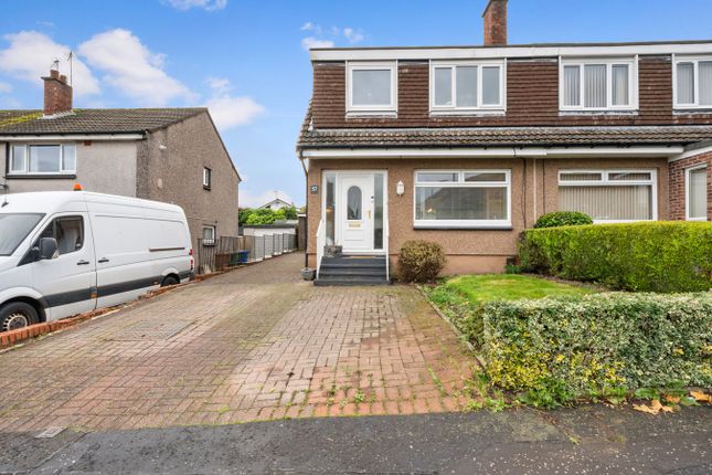 3-bed semi-detached on Harviestoun Grove, Tillicoultry, £215,000