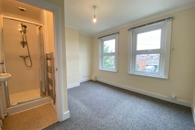 Thumbnail Flat to rent in Constitution Hill, Snodland