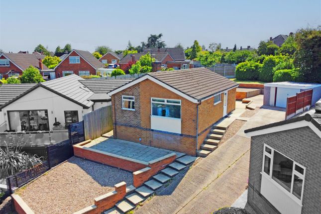 Thumbnail Detached bungalow for sale in Fearn Chase, Carlton, Nottingham
