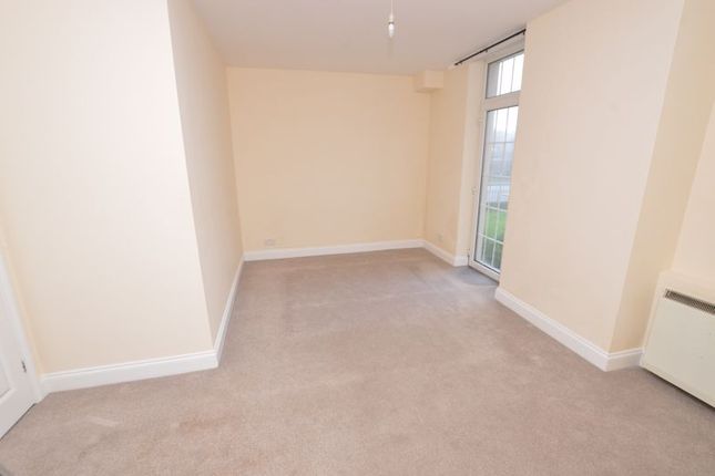 Flat for sale in Meadrow, Godalming